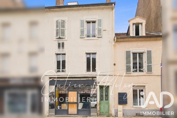 Immeuble à vendre 411 m² Lure