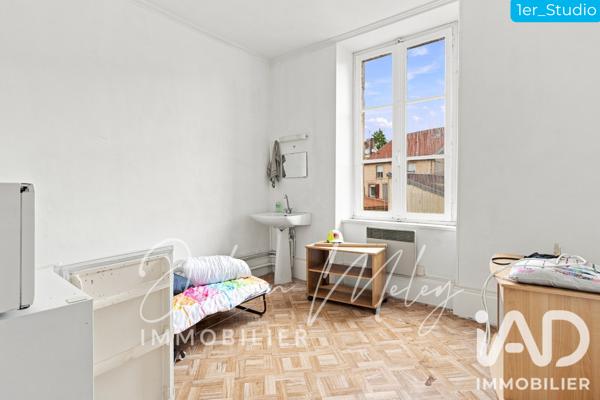 Immeuble à vendre 411 m² Lure