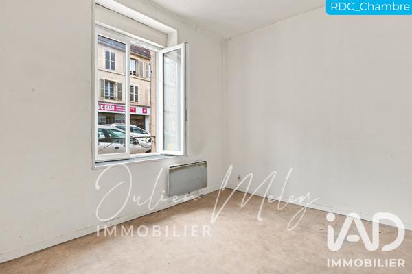 Immeuble à vendre 411 m² Lure