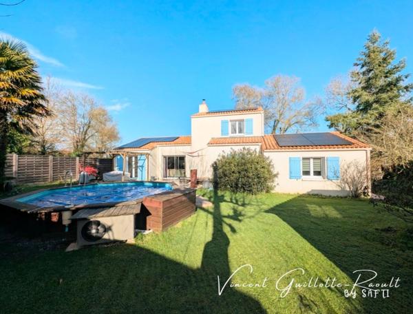 Maison avec Studio 150m² - 7pièces - Garages - Piscine - Terrain 1392m²