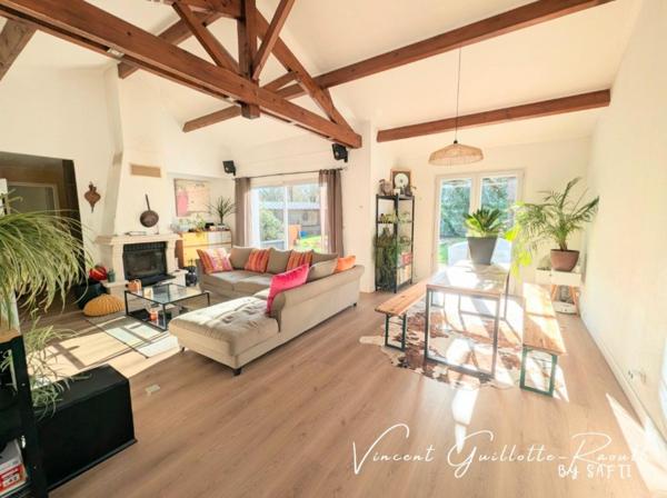 Maison avec Studio 150m² - 7pièces - Garages - Piscine - Terrain 1392m²