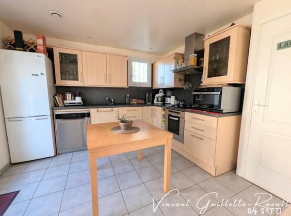 Maison avec Studio 150m² - 7pièces - Garages - Piscine - Terrain 1392m²