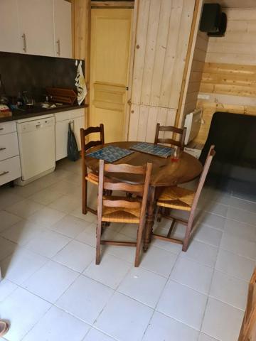 MAISON de Village
