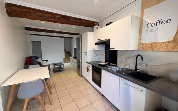 Maison à louer    3 pièces • 67 m2 Beauvoisin