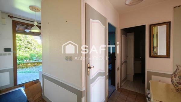 Maison F4 de 82m2 - 3 chambres - garage accolé - proche commerces à pied !