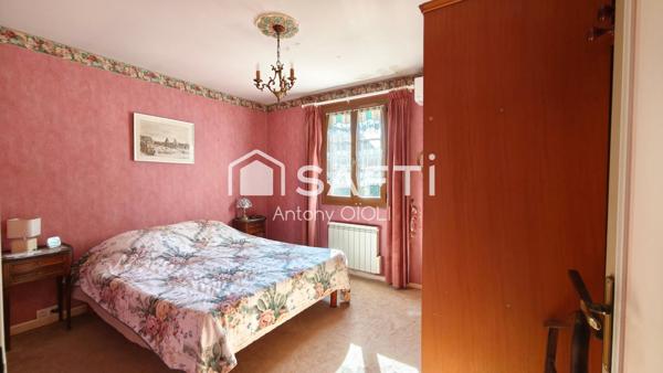 Maison F4 de 82m2 - 3 chambres - garage accolé - proche commerces à pied !