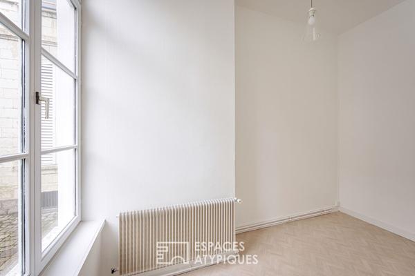 Appartement de caractère dans un ancien hôtel particulier du XVIII siècle Quartier Cathédrale