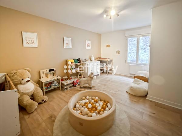 Maison 5 pièces - 110 m²