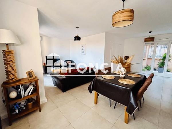 À vendre Maison 5 pièces 110.5 m² - Roquebrune-sur-argens 83520