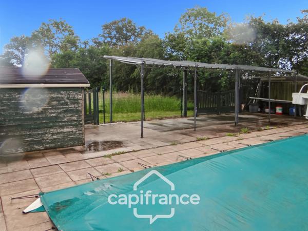 À vendre, maison d’habitation située dans une zone résidentielle