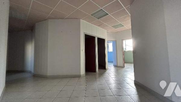 BATIMENT 360 M² centre ville