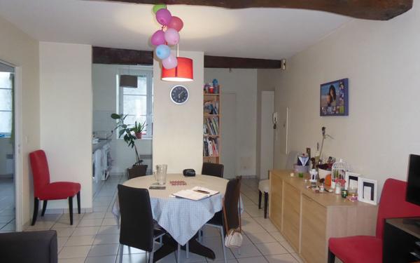 Appartement à louer    3 pièces •  Beaugency