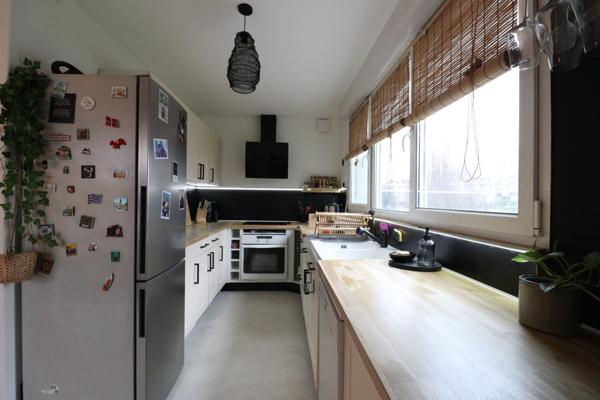 Saint-Martin-d'Hères (38400) Saint Martin d'Hères Jo Blanchon, appartement T3 au 1er étage avec jardin privatif