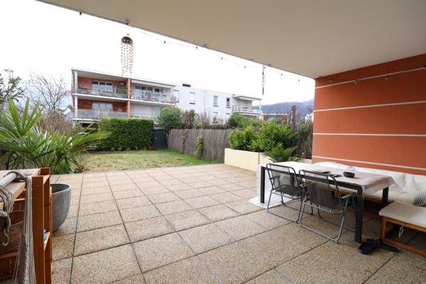 Saint-Martin-d'Hères (38400) Saint Martin d'Hères Jo Blanchon, appartement T3 au 1er étage avec jardin privatif