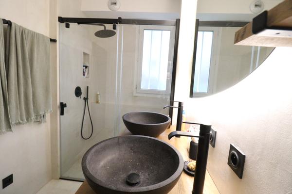 Saint-Martin-d'Hères (38400) Saint Martin d'Hères Jo Blanchon, appartement T3 au 1er étage avec jardin privatif