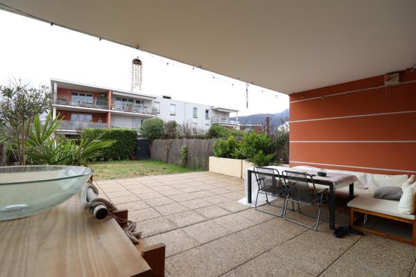 Saint-Martin-d'Hères (38400) Saint Martin d'Hères Jo Blanchon, appartement T3 au 1er étage avec jardin privatif