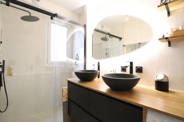 Saint-Martin-d'Hères (38400) Saint Martin d'Hères Jo Blanchon, appartement T3 au 1er étage avec jardin privatif