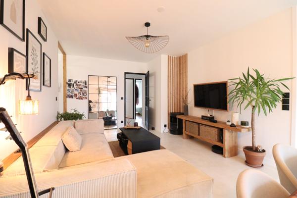 Saint-Martin-d'Hères (38400) Saint Martin d'Hères Jo Blanchon, appartement T3 au 1er étage avec jardin privatif