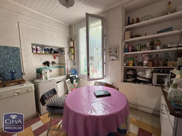 Immeuble à vendre 218.94m² Nîmes (30000)