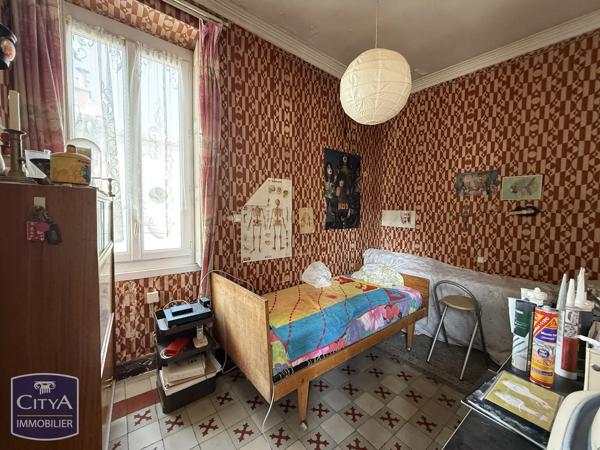 Immeuble à vendre 218.94m² Nîmes (30000)
