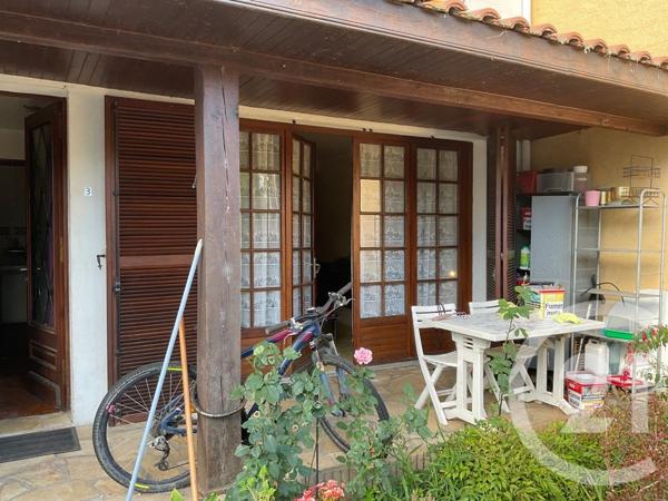 Immeuble à vendre  119,21 m2 DAX - 40