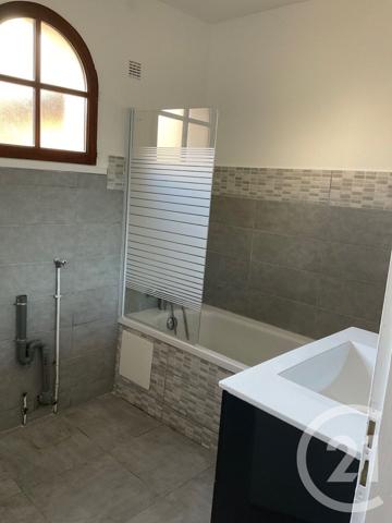 Immeuble à vendre  119,21 m2 DAX - 40