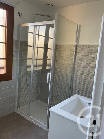 Immeuble à vendre  119,21 m2 DAX - 40