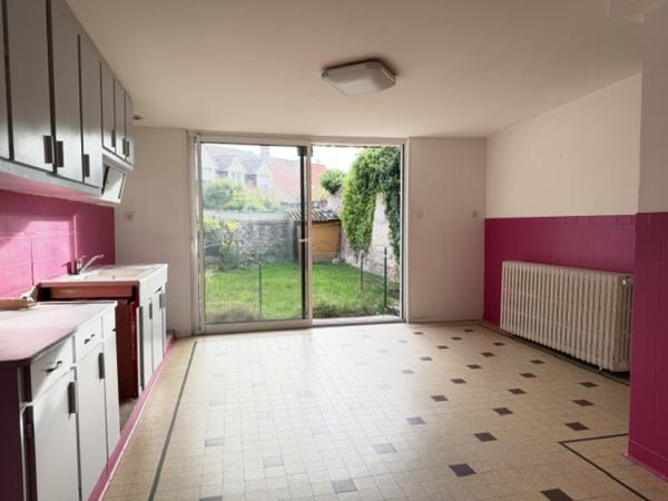Maison 5 pièce(s) 3 chambre(s) 104 m²