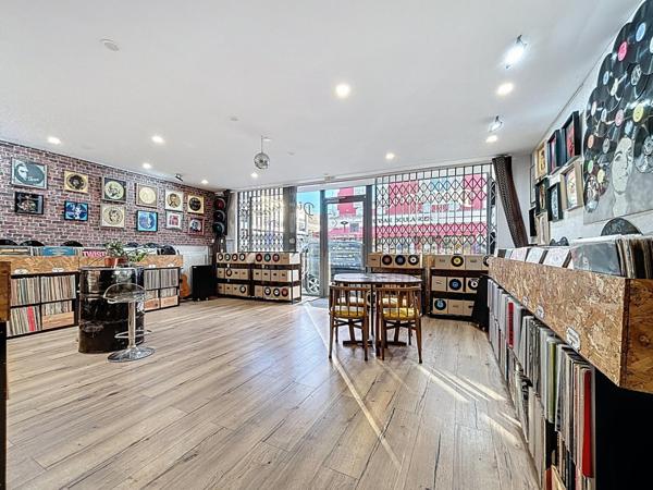 Local commercial idéalement placé à Lamorlaye