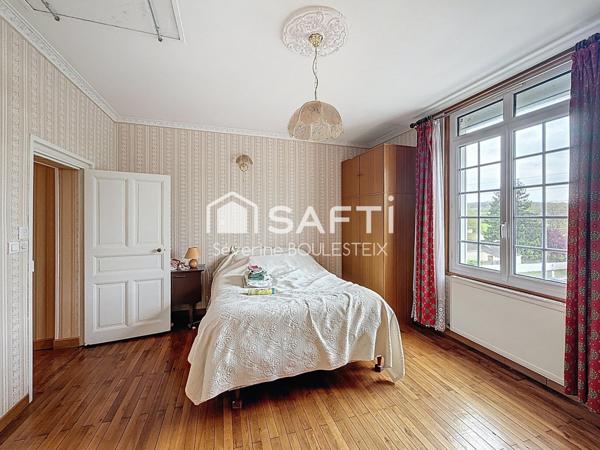 Maison année 30 Ruelle sur Touvre