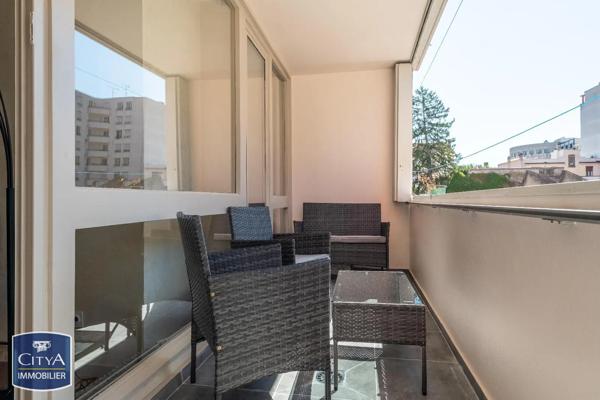 Appartement à louer 1 pièce 9.94m² Villeurbanne (69100)
