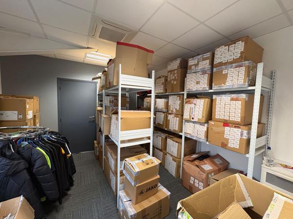 Bureaux à louer - 82,50 m2- Orléans