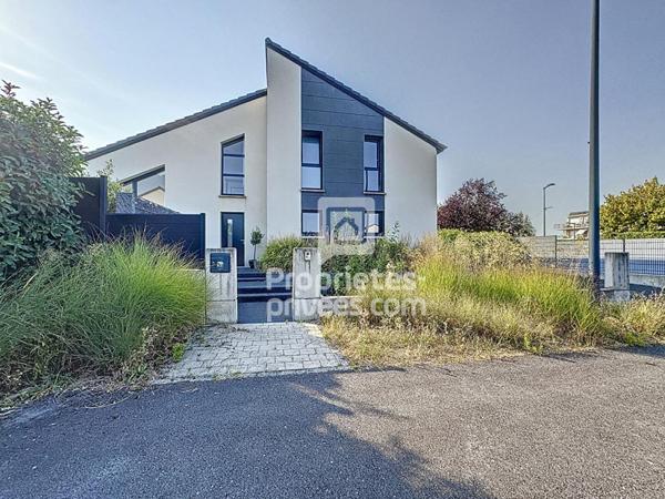 Maison d'architecte avec piscine à Yutz