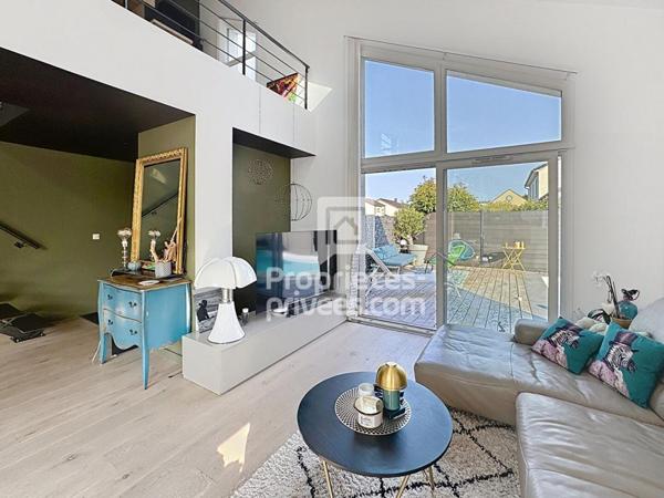 Maison d'architecte avec piscine à Yutz