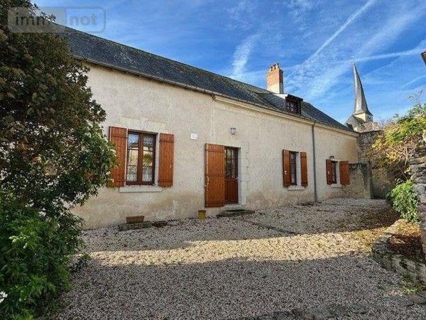Maison à vendre à Baugé-en-Anjou dans le Maine-et-Loire (49150), ref : LB/2558   
centre