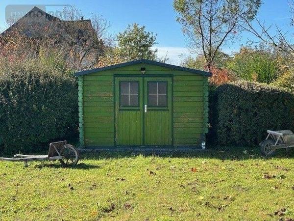 Maison à vendre à Baugé-en-Anjou dans le Maine-et-Loire (49150), ref : LB/2558   
centre