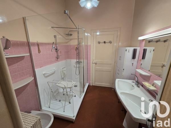 Maison à vendre 4 pièces 135 m² Arles