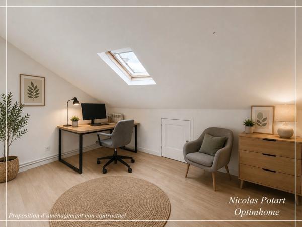 Maison 4 pièces avec cour, préau et bureau – Centre de Lacroix-Saint-Ouen