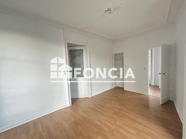 Location Appartement 5 pièces 114.05 m² - 2 RUE DE STRASBOURG Nantes 44000