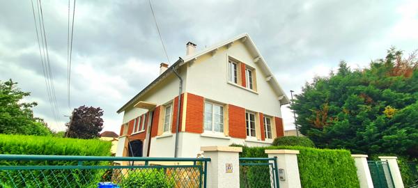 Franconville (95130) Charmante maison familiale lumineuse et au calme