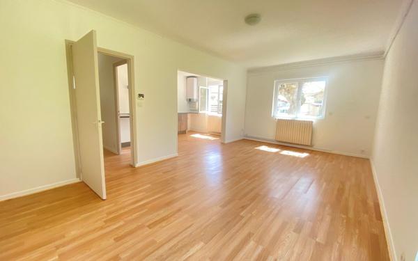 Maison à vendre    5 pièces •  Lafitte