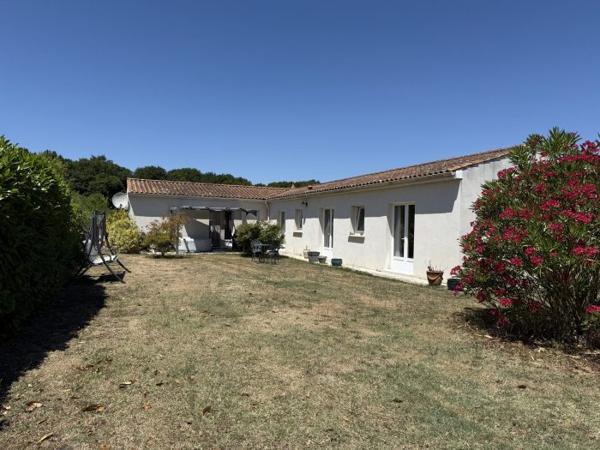 Maison plain-pied Saint-Fort-sur-Gironde 119 m²