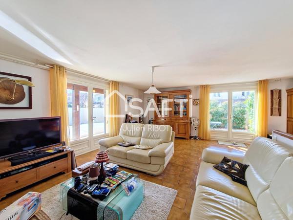 Maison T5 4 chambres 127 m² piscine