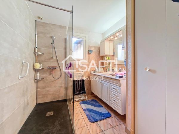 Maison T5 4 chambres 127 m² piscine