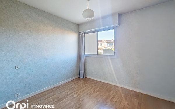 Appartement à vendre    4 pièces • 107,68 m2 Clermont-Ferrand