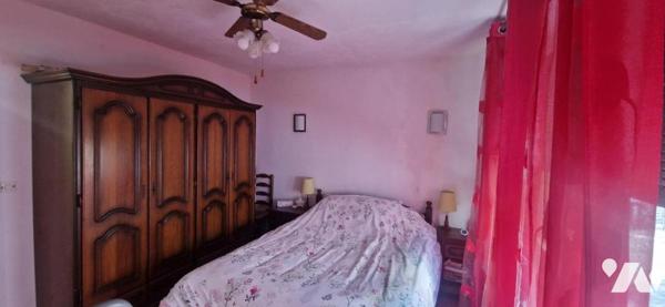 TOURCOING MAISON DE VILLE de 81 m2 HABITABLES ENV, AVEC ATELIER/GARAGE DE 55 M2   - BEAU JARDIN  