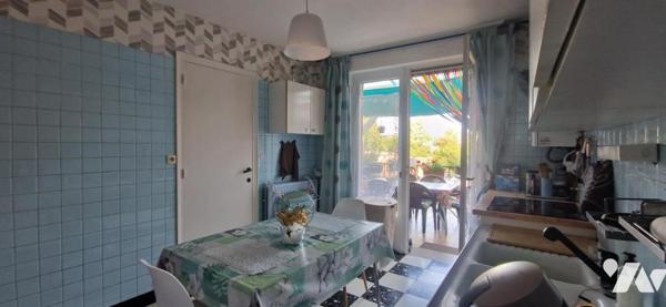 TOURCOING MAISON DE VILLE de 81 m2 HABITABLES ENV, AVEC ATELIER/GARAGE DE 55 M2   - BEAU JARDIN  