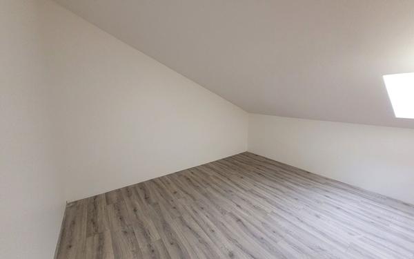Appartement à louer    3 pièces •  Fains-Véel