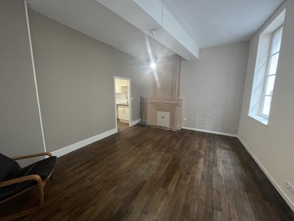 Appartement à louer |  St-Jean-d'Angély |  3 pièces | 70 m²