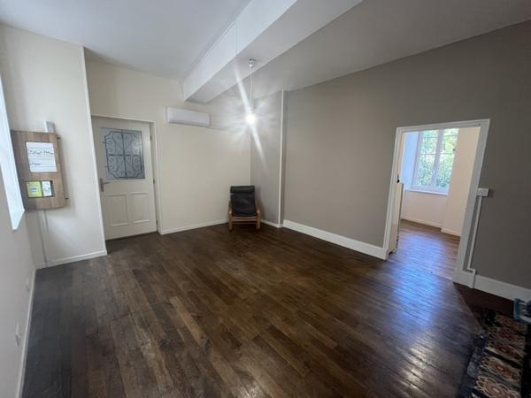 Appartement à louer |  St-Jean-d'Angély |  3 pièces | 70 m²